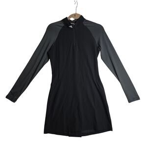 Adidas Ws XS Long Sleeve Black n Gray Striped one Sleeve Golf Dress Lightweight